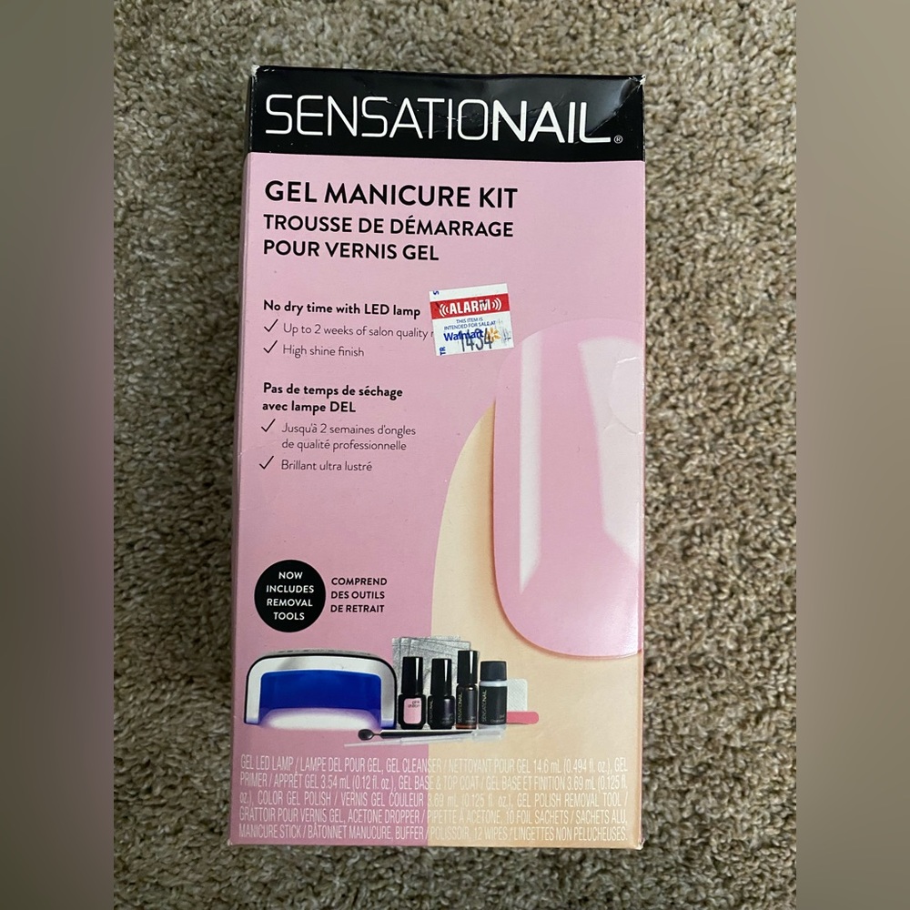 Gel Manicure set. Comes with a baby pink color & coral